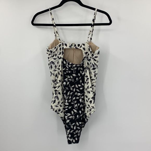 A Pea In The Pod Maternity Swimsuit Sz M - Picture 3 of 8